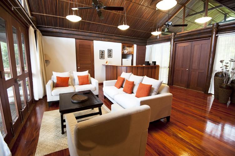 Full 26693395e8f2ae3589c9a3cca2eb36ca